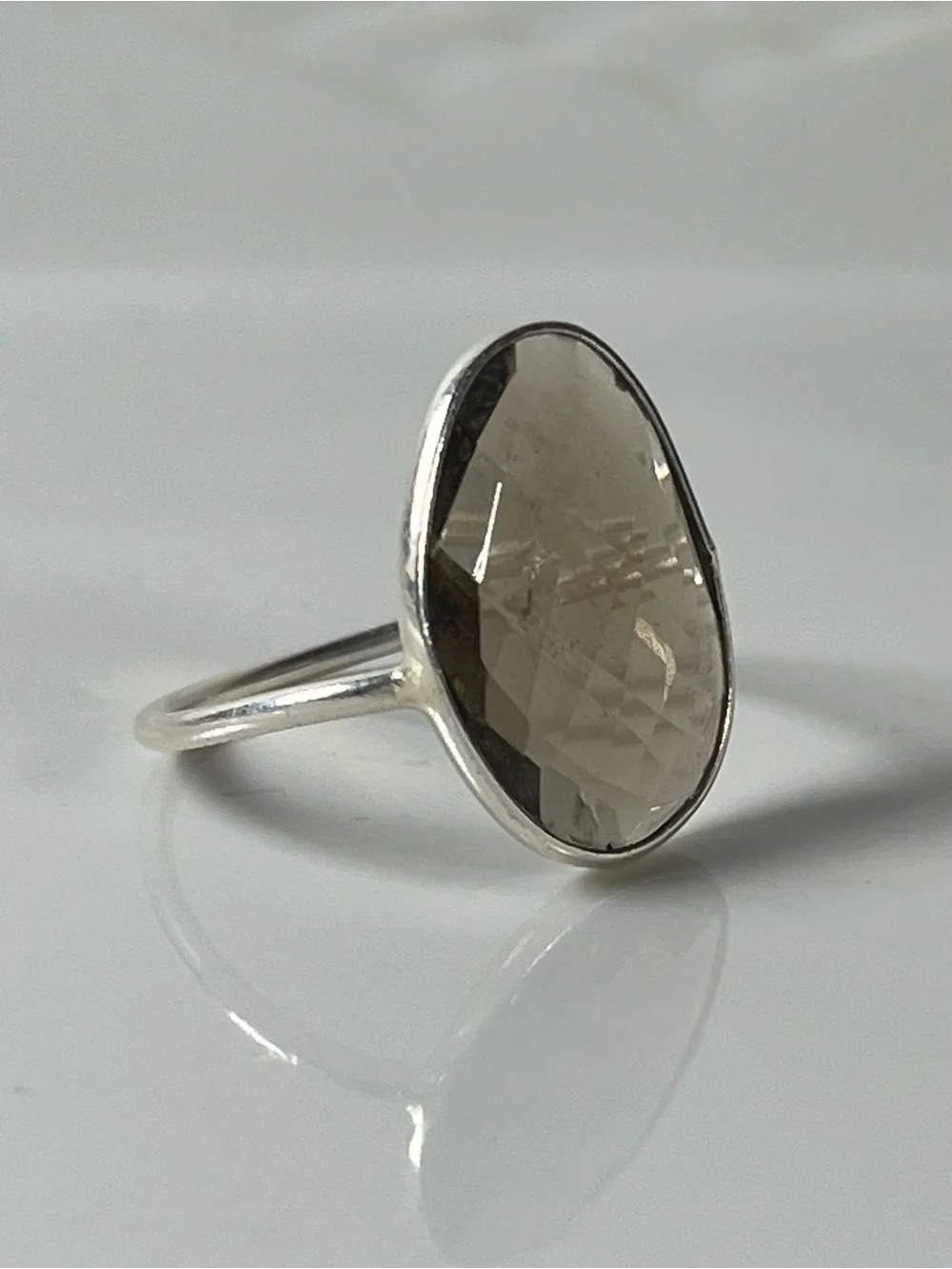 Solid Sterling Silver 925 Smokey Quartz Gemstone Flat Stacker Ring Size 8